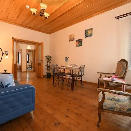 Traditional Wooden Ottoman House @grandbazaar Apartman